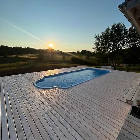 Sielski Dom Z Basenem W Rydzewie *